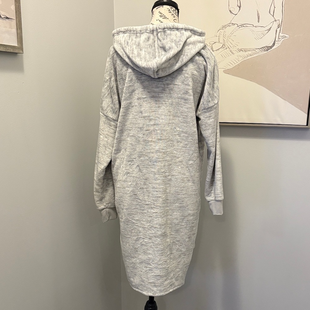 Denver Hayes Cozy Hooded Sleepwear - Size Small - Picture 4 of 13